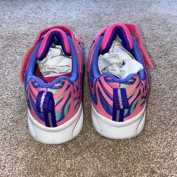 Sketchers slip on sneakers, wild metallic pink/purple pattern, size 2 youth - Picture 5 of 9